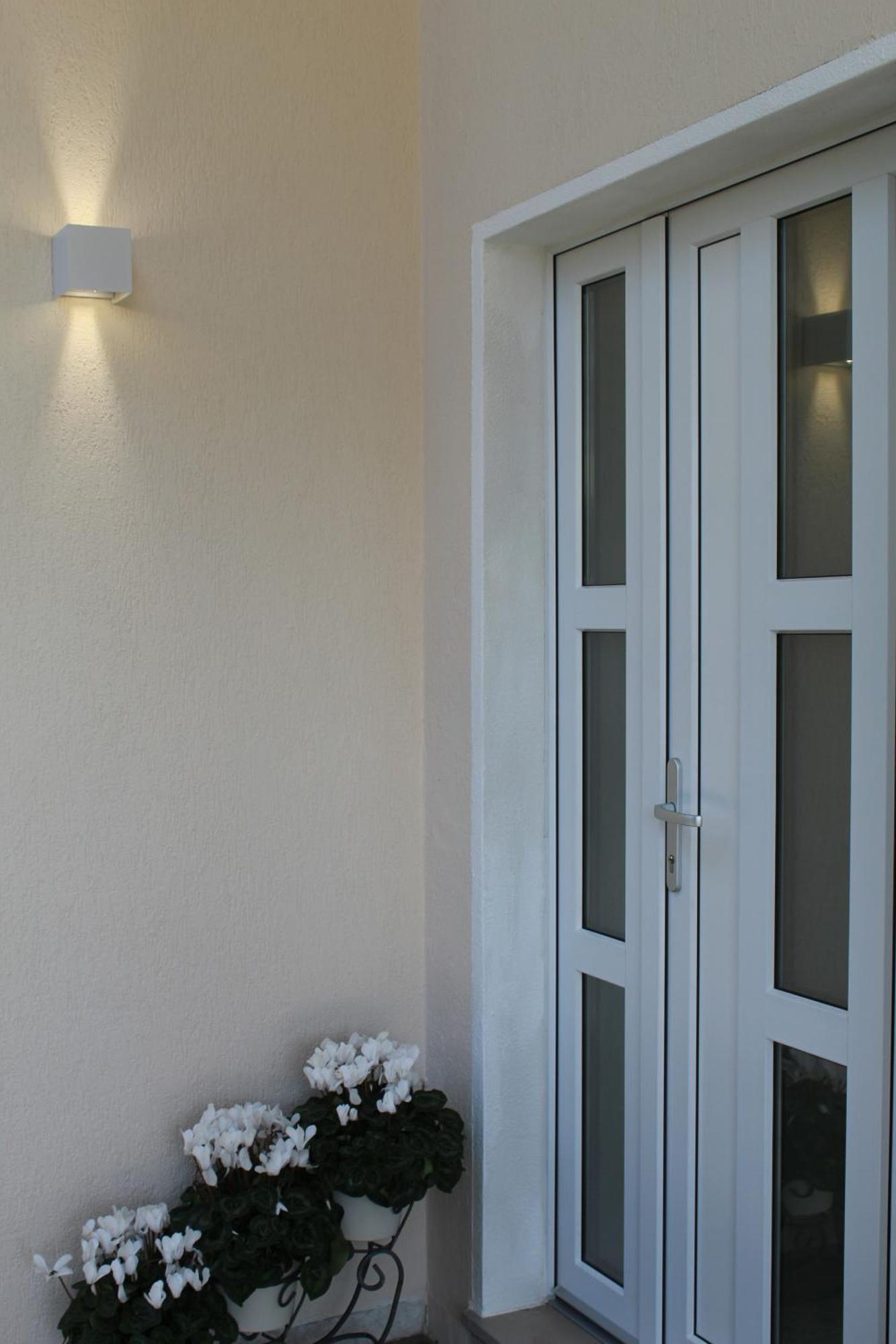 Villa Forte Salvi - Rooms 佩斯基耶拉德加达 外观 照片