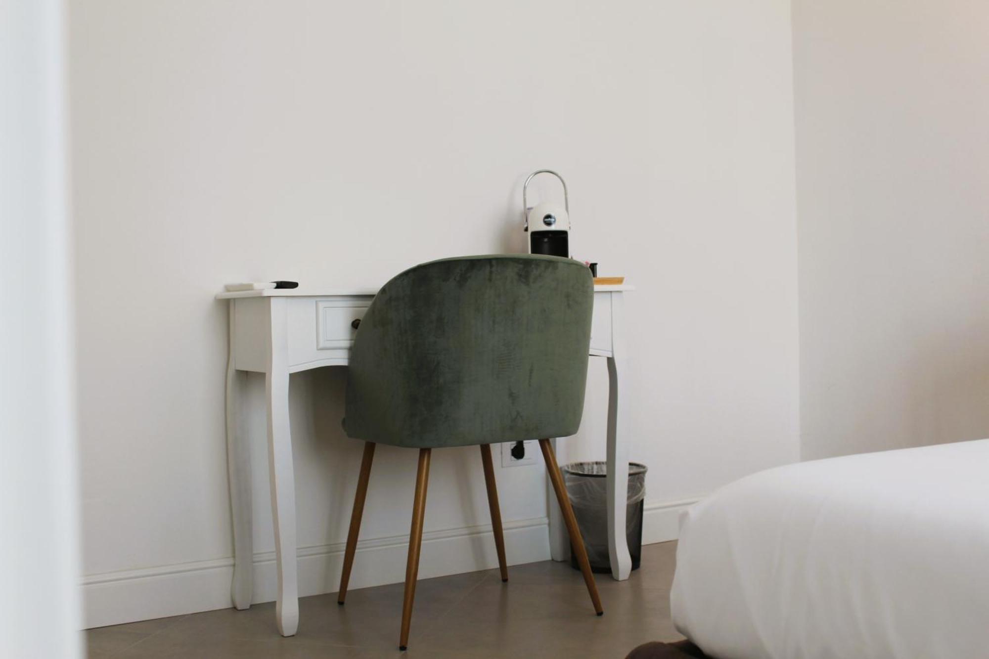 Villa Forte Salvi - Rooms 佩斯基耶拉德加达 外观 照片
